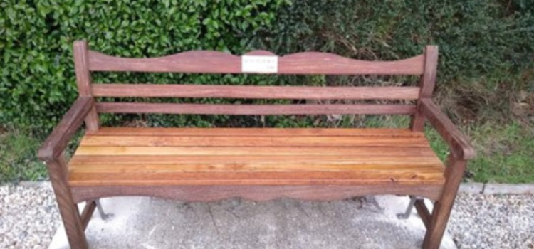 remembrance bench
